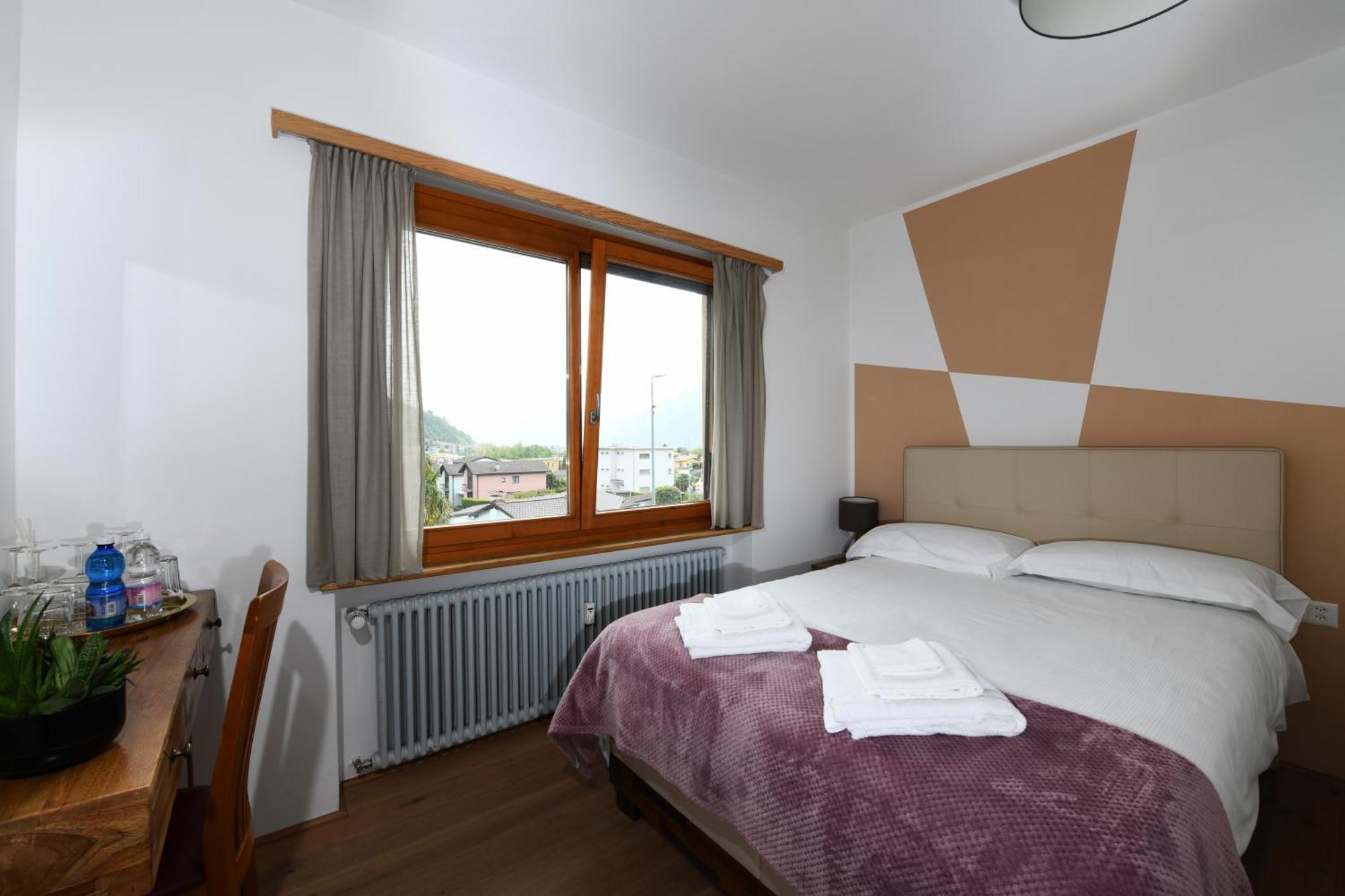 7Rooms - Self Check-In 24H Free Parking Losone Bagian luar foto