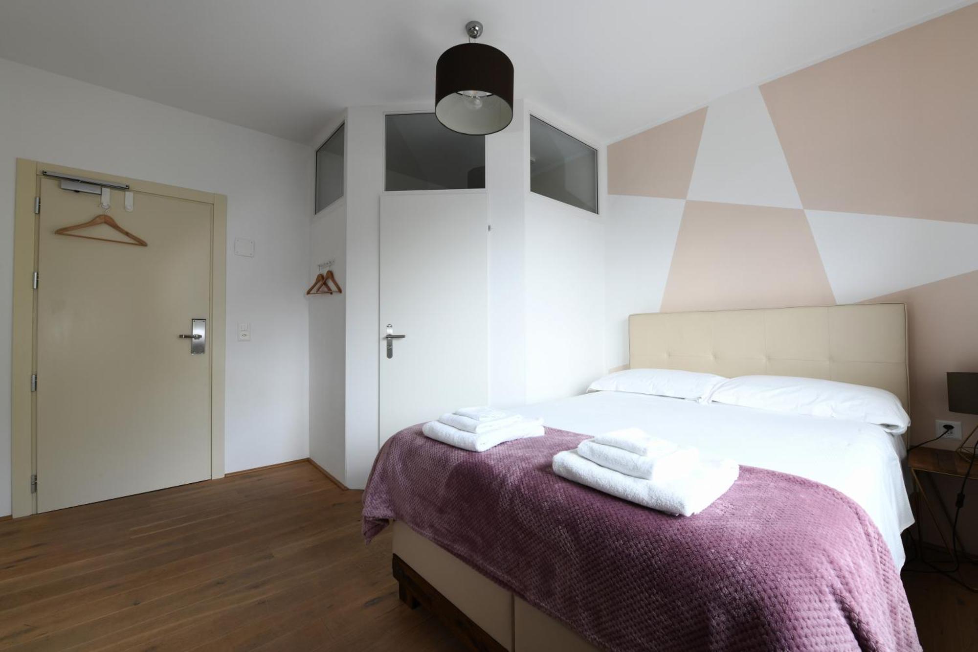 7Rooms - Self Check-In 24H Free Parking Losone Bagian luar foto