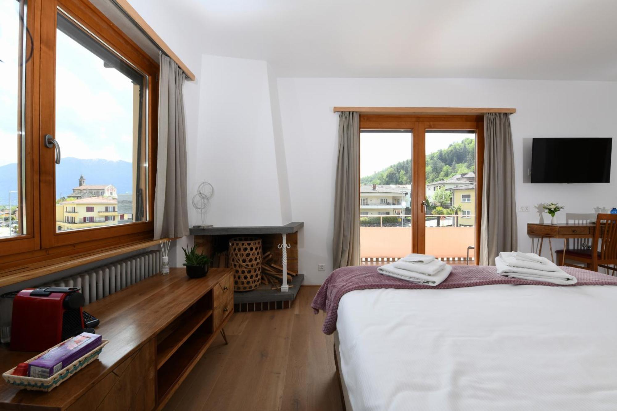 7Rooms - Self Check-In 24H Free Parking Losone Bagian luar foto