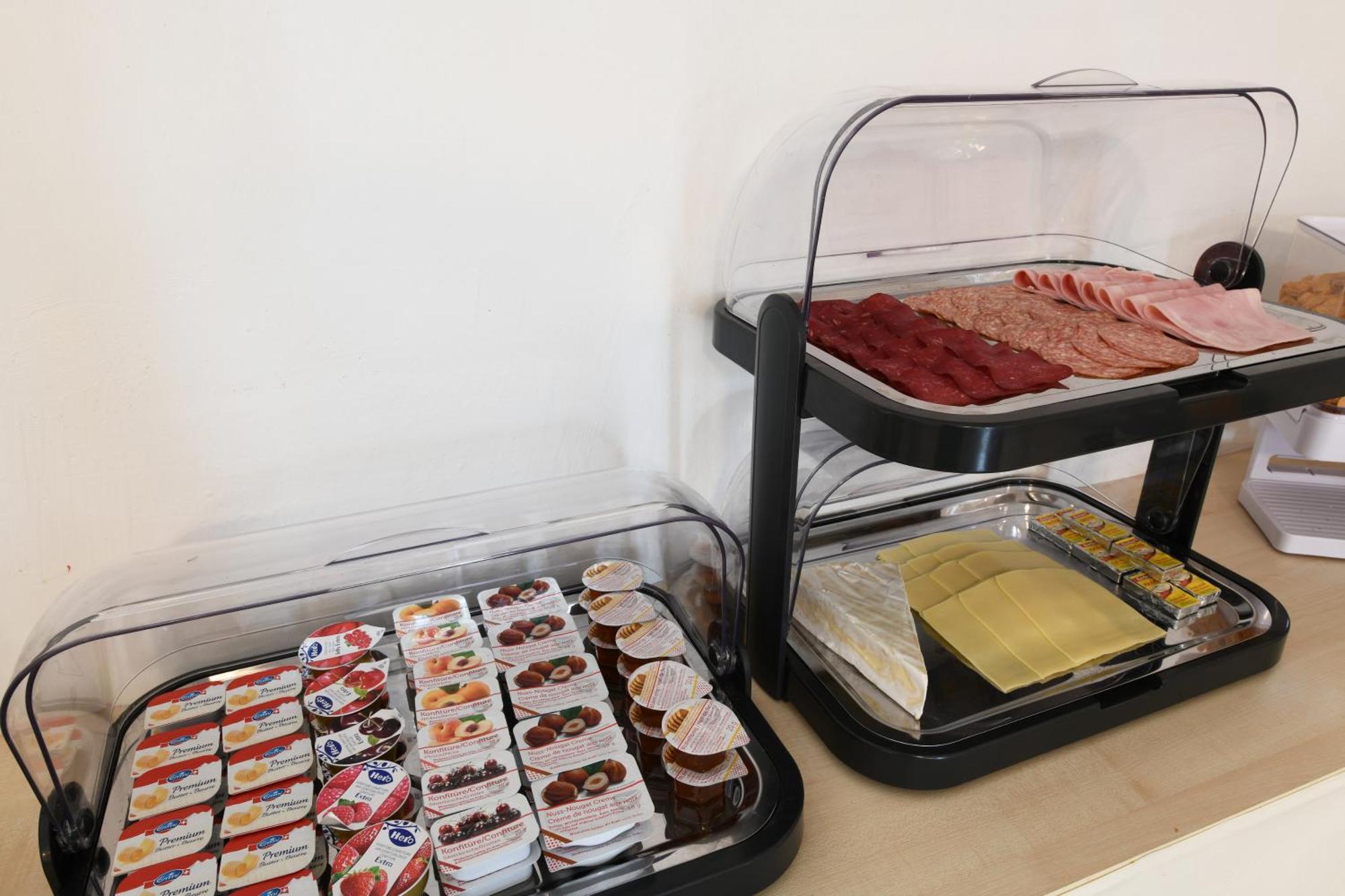 7Rooms - Self Check-In 24H Free Parking Losone Bagian luar foto